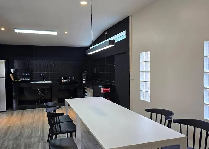 Charming 3-bedroom House In Bueng Kum, Thailand Holiday home